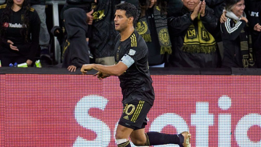 Carlos Vela firmó el pase del LAFC