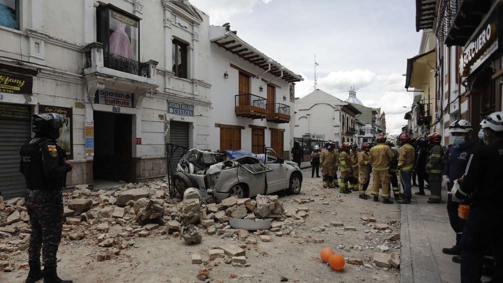 Sismo de 6.7 de magnitud sacudió a Ecuador, deja al menos 4 fallecidos