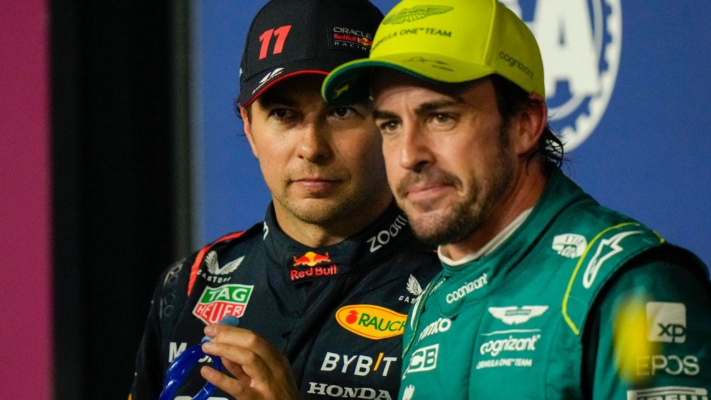 Fernando Alonso y Checo Pérez