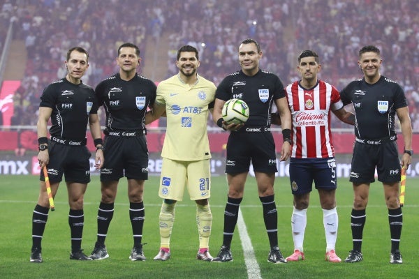 Los capitanes del Clásico Nacional 