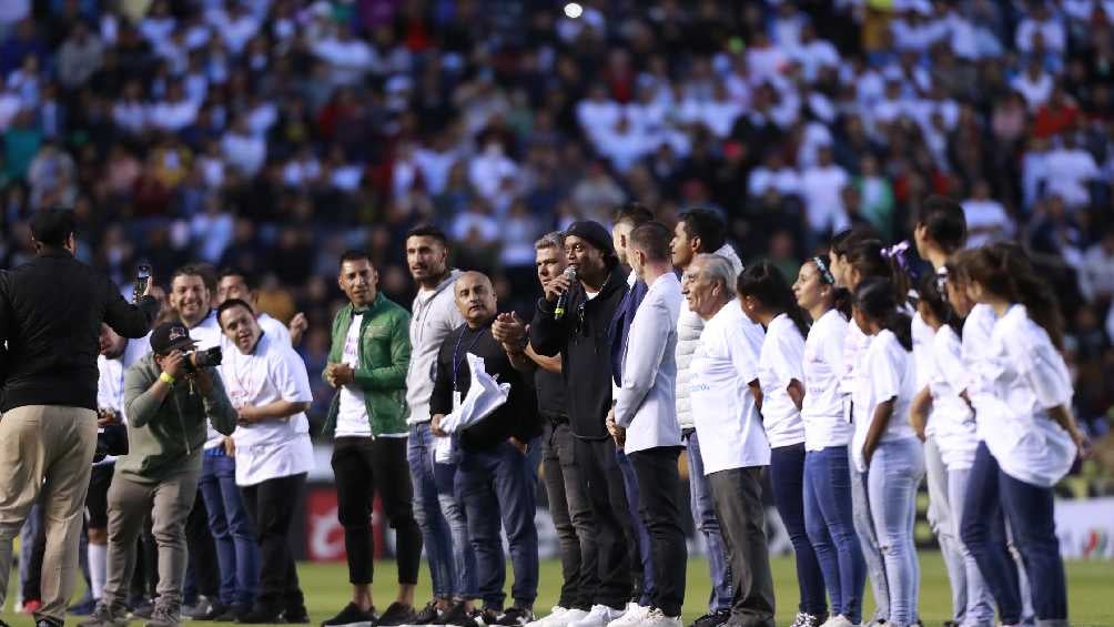 Ronaldinho en reapertura del Corregidora