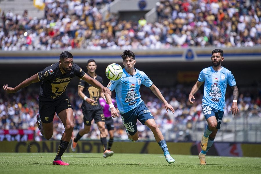 Partido de Liga MX entre Pumas y Pachuca 