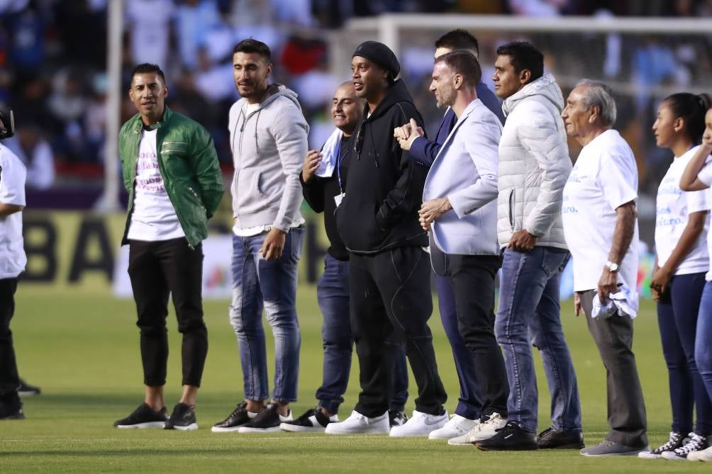 Ronaldinho estuvo presente en México para la reapertura de La Corregidora