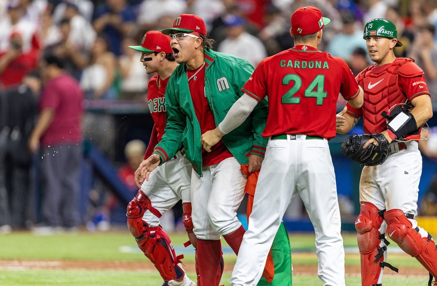 El lanzador sinaloense en el Clásico Mundial Beisbol