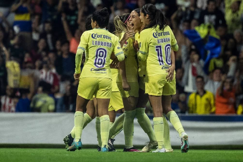 América continua invicto en el Estadio Azteca