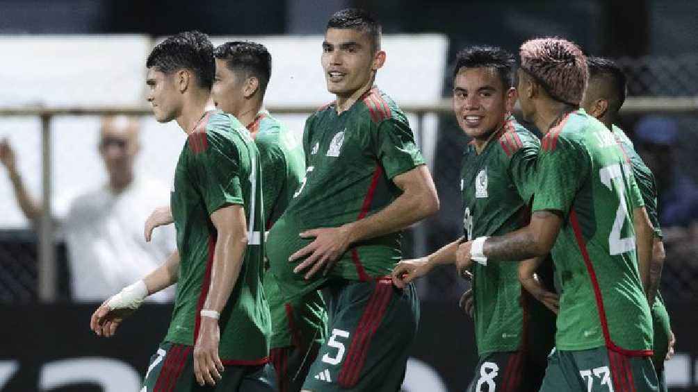 Selección Mexicana celebrando gol