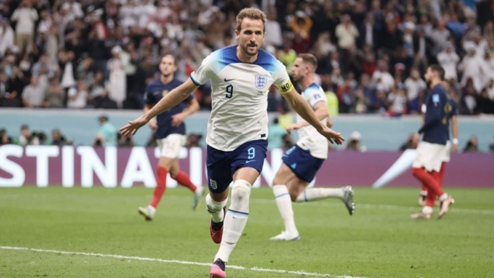 Harry Kane celebrará su nuevo récord ante Ucrania