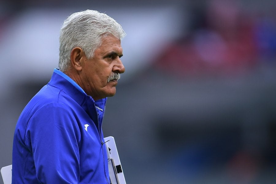 Tuca Ferretti en juego con Cruz Azul 