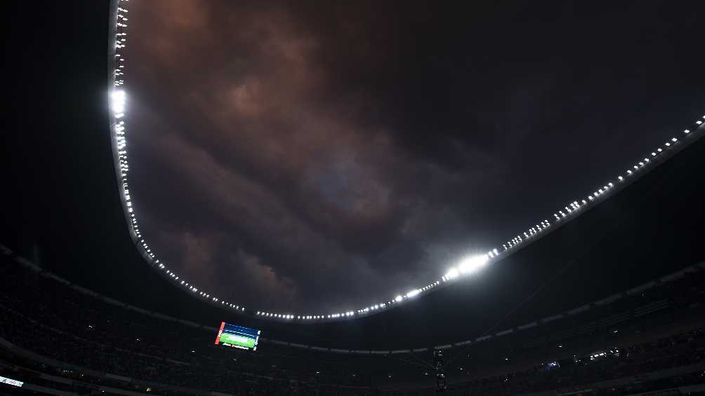 Estadio Azteca en el juego ante Jamaica