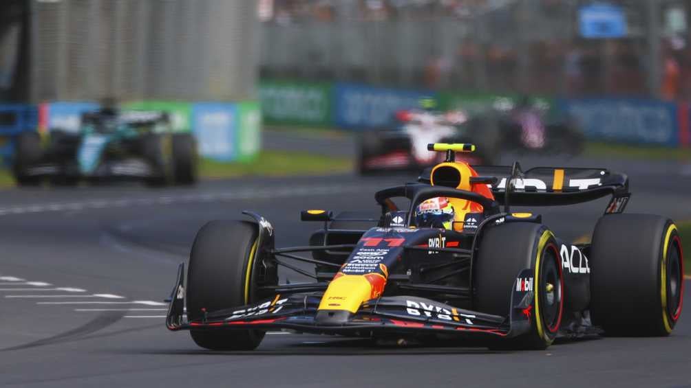 Checo Pérez en el circuito de Australia