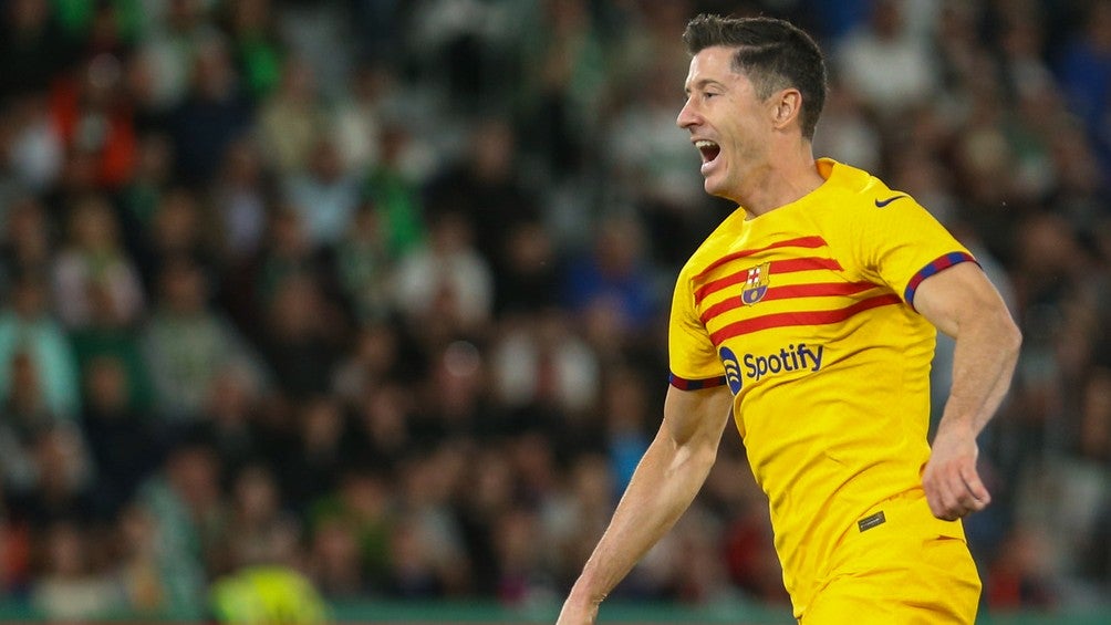 Robert Lewandowski celebra el gol