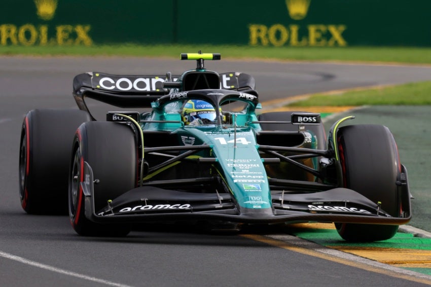 Alonso durante la carrera en Melbourne