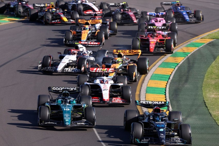 El GP de Australia tuvo que relanzarse cuatro veces por los incidentes