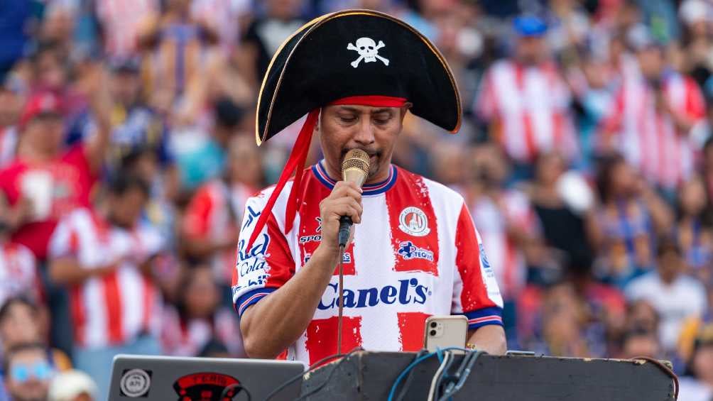 Sonido Pirata se presentó en el descanso del Atlético de San Luis vs Mazatlán