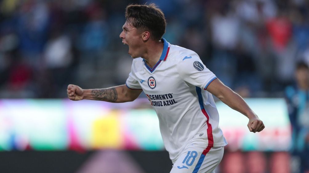 Cruz Azul ganó su primer encuentro de visita con El Tuca en el banquillo