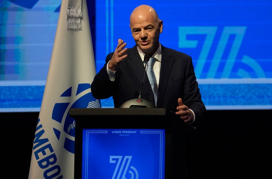 Gianni Infantino durante el 76mo Congreso de la Conmebol 