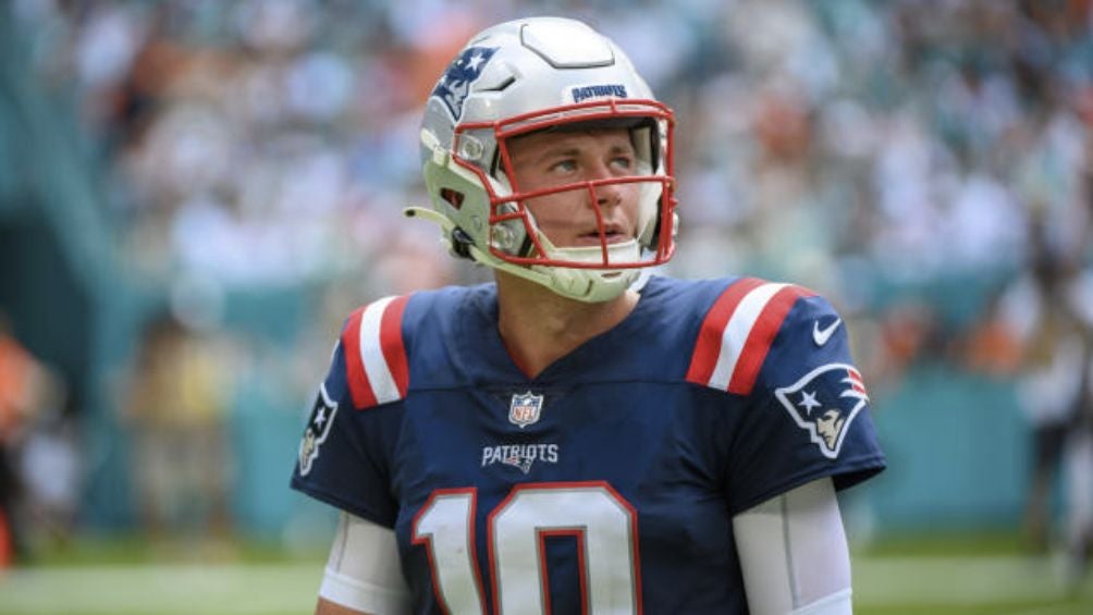 Mac Jones podría tener las horas contadas en los Pats