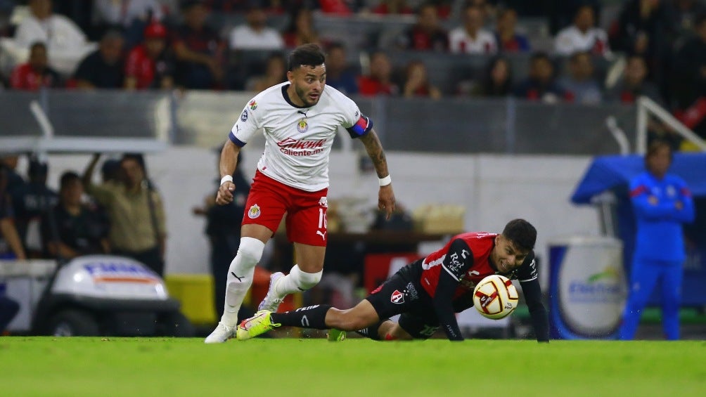 Vega en el partido frente al Atlas