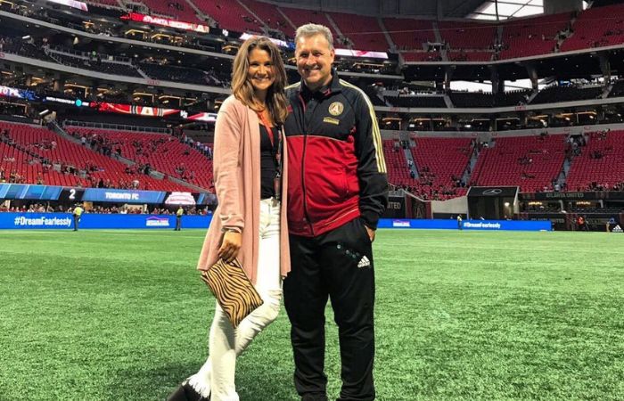 'Tata' Martino y su hija, Noel, cuando dirigía al Atlanta United