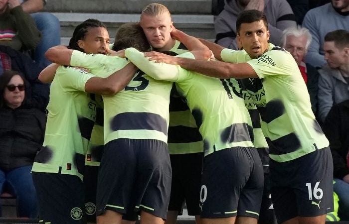 Jugadores del Manchester City celebrando en la victoria ante el Southampton