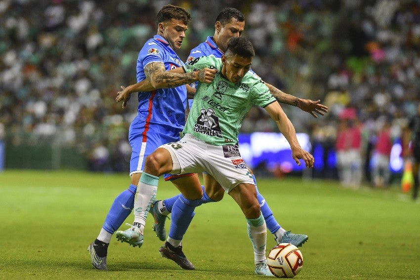 León no pudo ganar a Cruz Azul pero mantuvo su racha sin derrotas