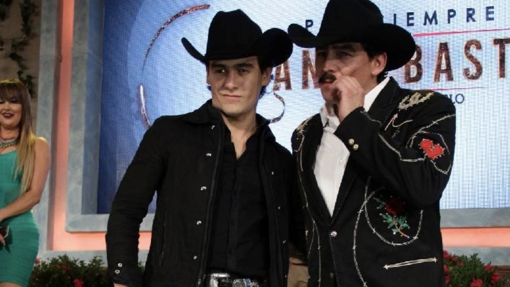 Joan Sebastian junto a su hijo