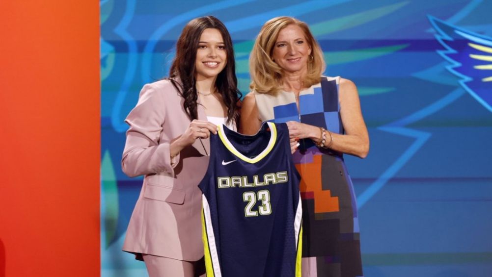 Lou López fue elegida por Dallas Wings en el pick 5