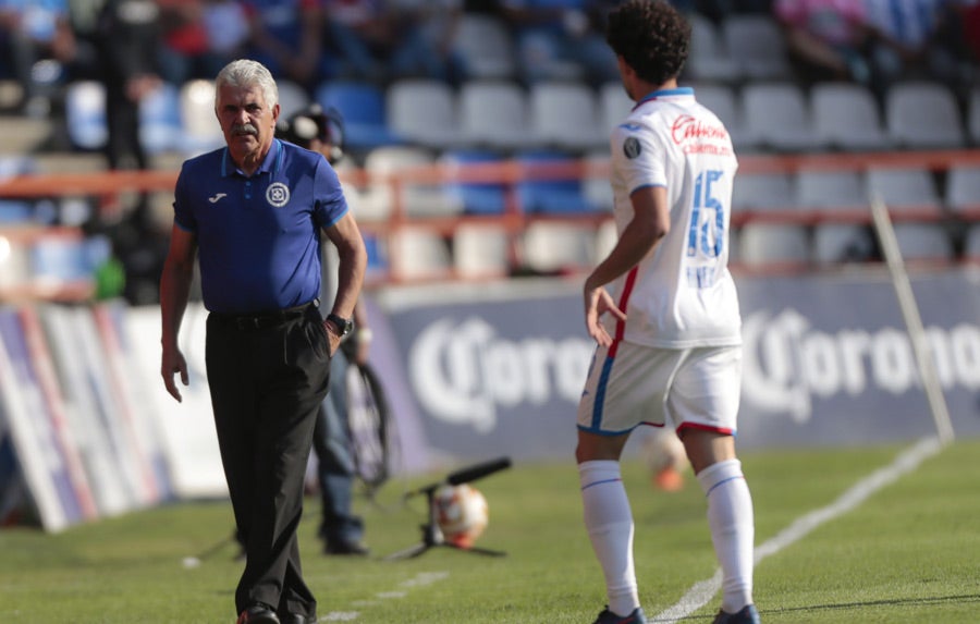 Ferretti charla con su jugador