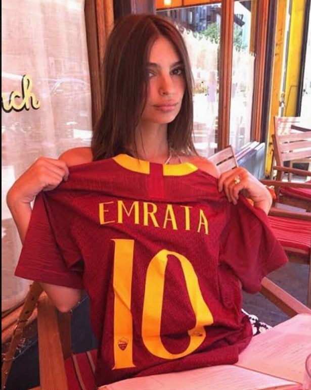 Emily Ratajkowski también ha apoyado a la Roma