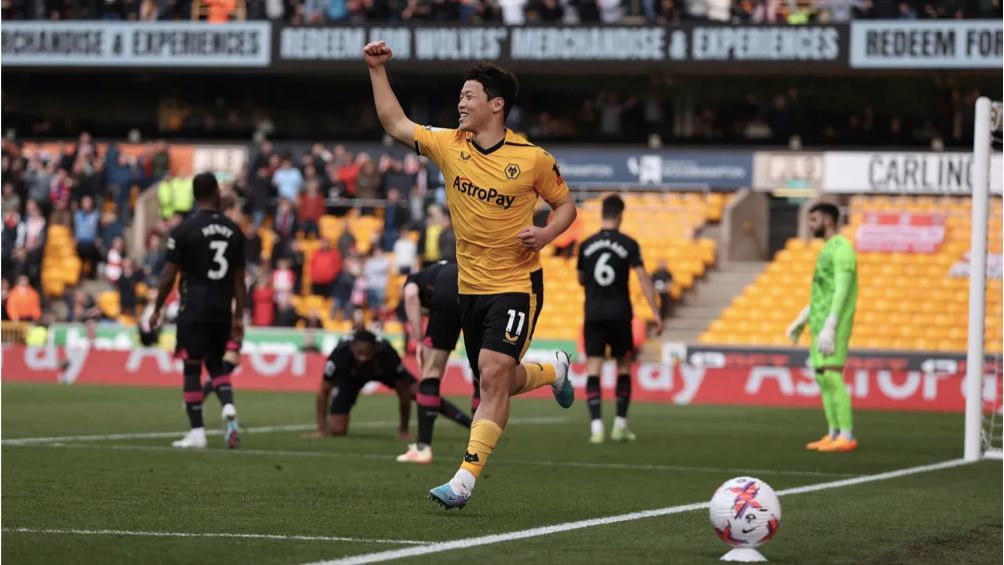 El delantero coreano celebra el segundo gol del encuentro