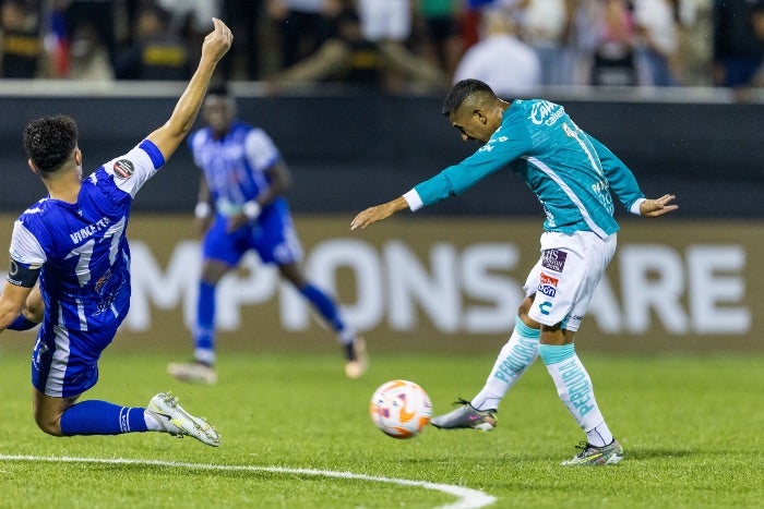 León en su partido de CONCACAF Liga de Campeones