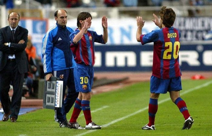 El momento del debut de Messi con el Barcelona en 2004