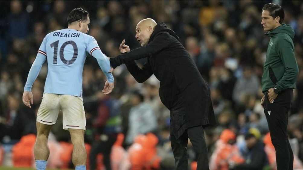 Pep junto a Jack Grealish