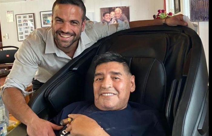 Psicólogo, Carlos Díaz, y Maradona en la casa de Diego