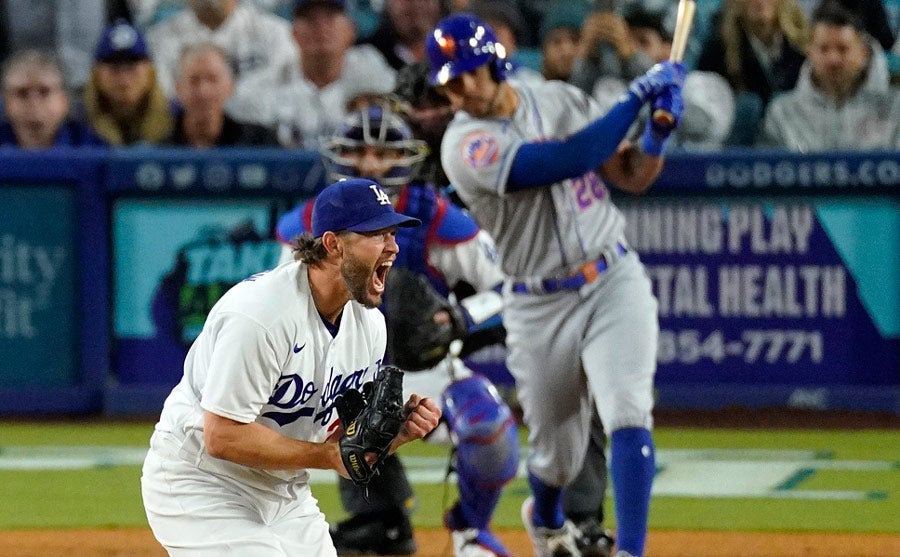 Kershaw celebra ponche a Tommy Pham