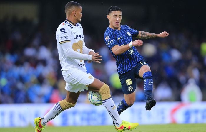 Higor Meritao y Alejandro Zendejas en un América vs Pumas