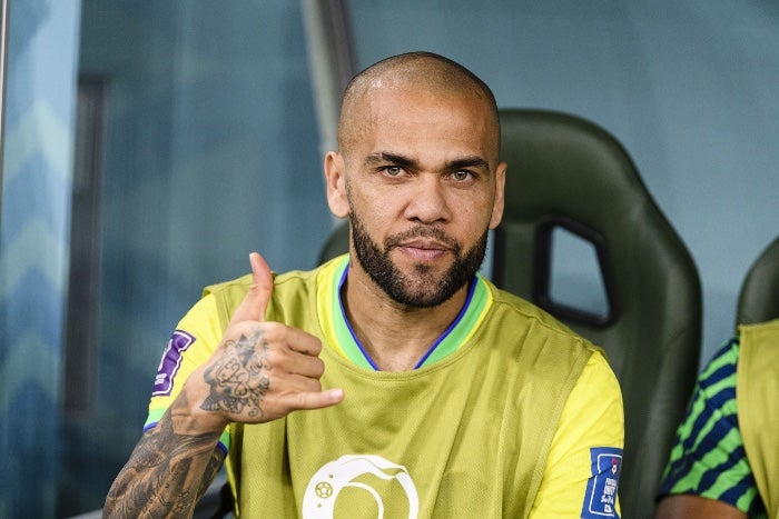 Dani Alves con Brasil en el Mundial de Qatar 2022