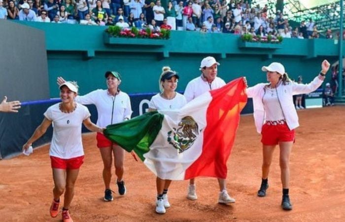 Marcela Zacarías, Giuliana Olmos, Renata Zarazua y Fernanda Contreras en la Billie Jean Cup