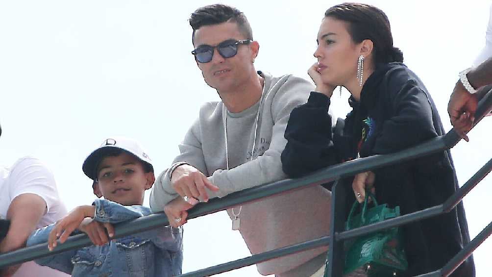 Según reportes, CR7 está molesto con los gastos de su esposa