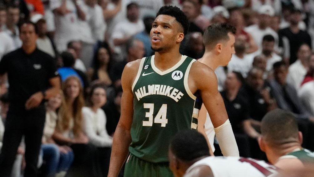 Giannis no da crédito a lo que sucede con Bucks