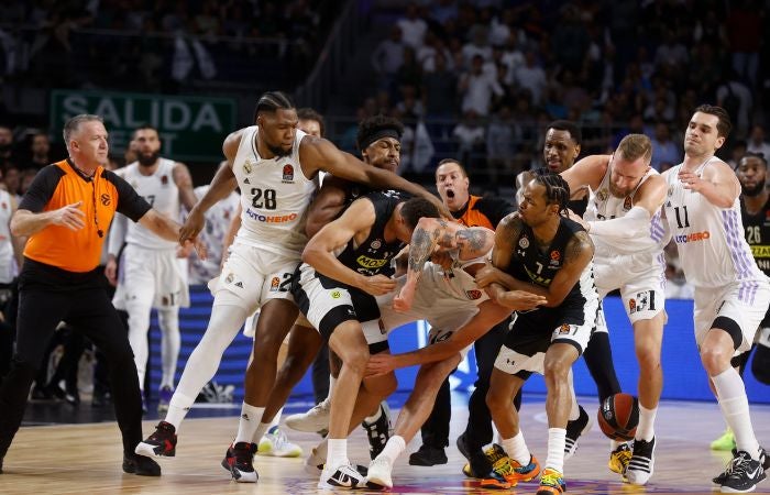 Batalla campal entre Real Madrid y Partizan