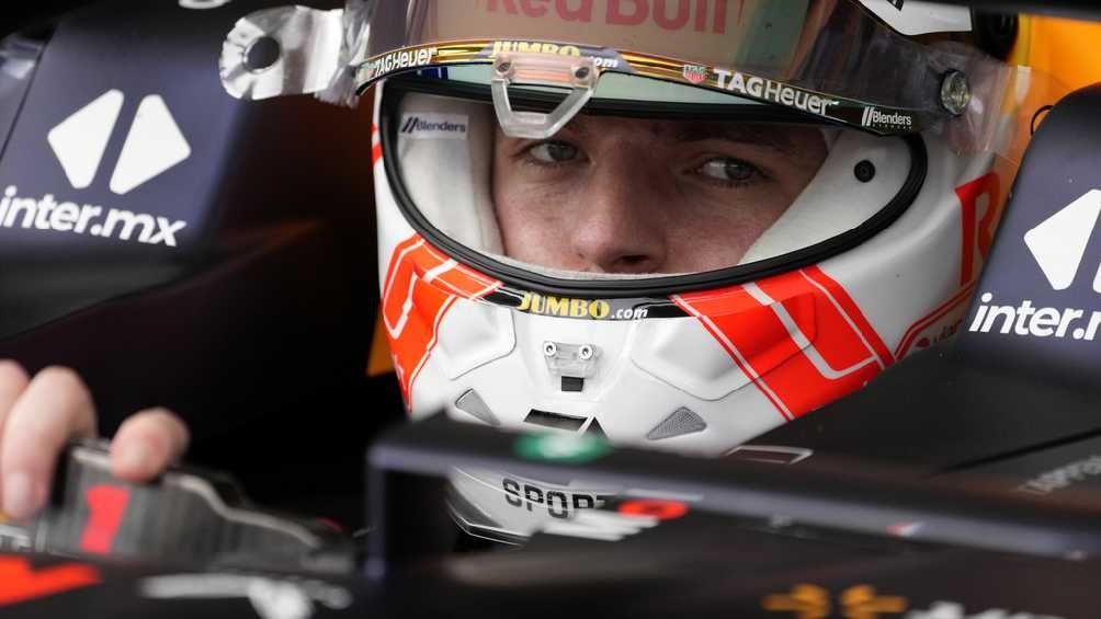 Verstappen sólo pudo terminar segundo en Bakú