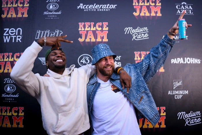 Travis Kelce, host del "Kelce Jam"