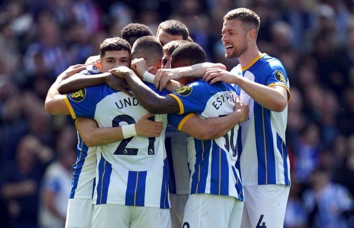 Jugadores del Brighton en la goleada ante el Wolverhampton