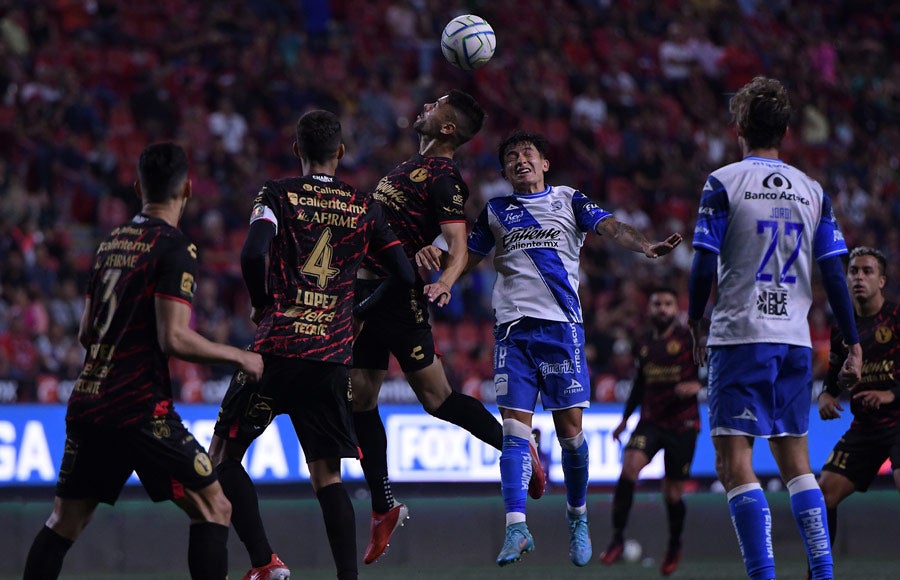 Acciones del juego entre Xolos y Puebla del Apertura 2022