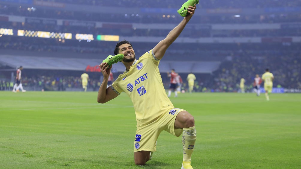 Henry Martín: La Bomba que explotó la Liga MX