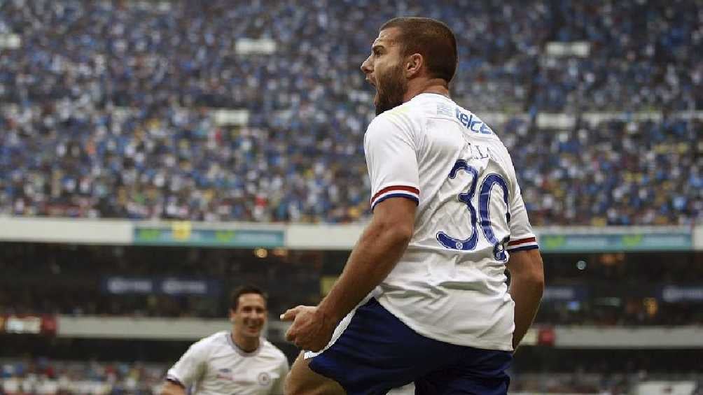 El delantero es un histórico del Cruz Azul