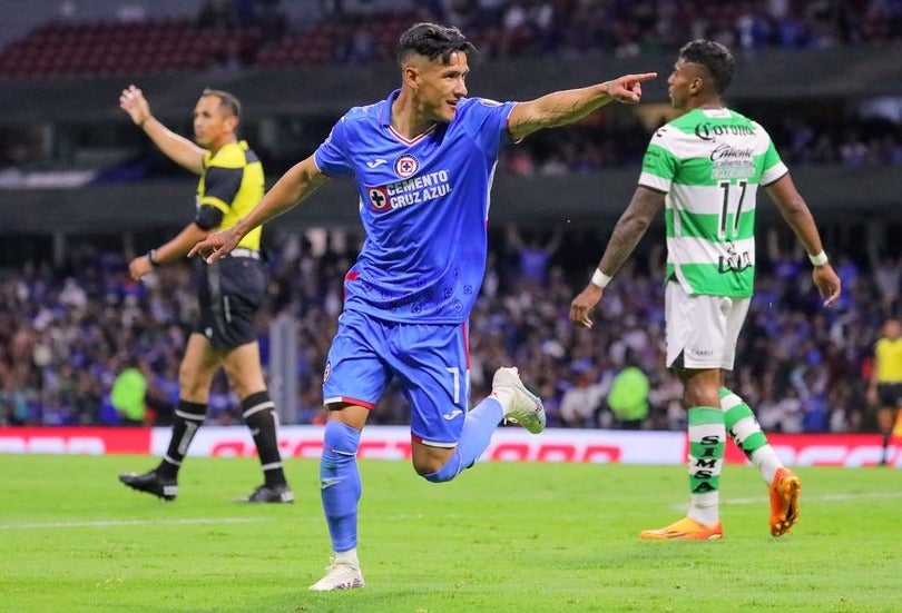 Cruz Azul derrotó a Santos 3-2