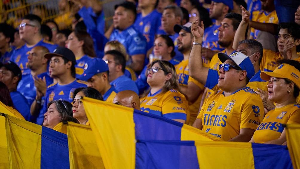 Los Libres y Lokos presentes en el Universitario 