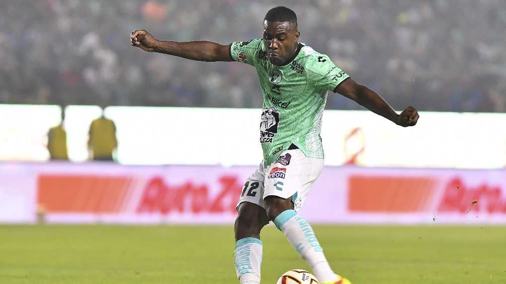 León: Joel Campbell se burla de periodista regio tras eliminar a Tigres de la Concachampions